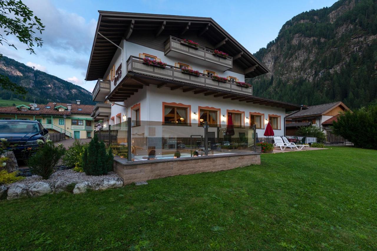 Albergo Contrin Campitello di Fassa Exterior foto